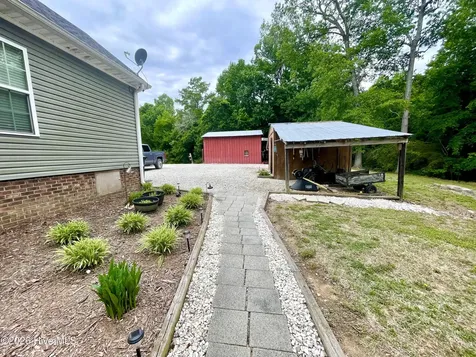 2088 Meadows Road Williamston NC 27892
