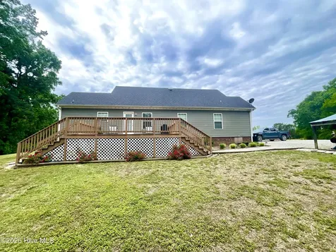 2088 Meadows Road Williamston NC 27892