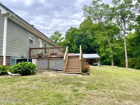 2088 Meadows Road Williamston NC 27892