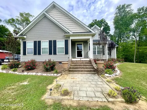2088 Meadows Road Williamston NC 27892