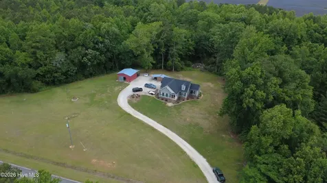 2088 Meadows Road Williamston NC 27892