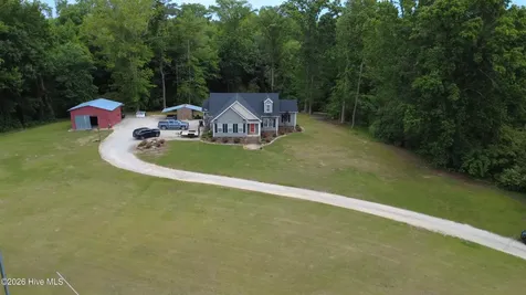 2088 Meadows Road Williamston NC 27892