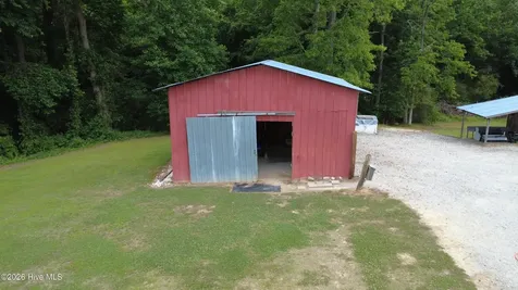 2088 Meadows Road Williamston NC 27892