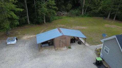 2088 Meadows Road Williamston NC 27892