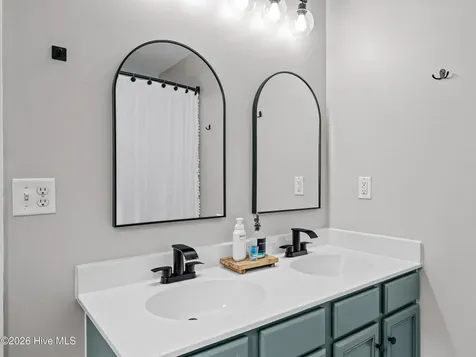 307 De Anza Court Maysville NC 28555