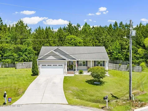 307 De Anza Court Maysville NC 28555