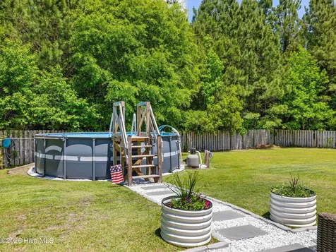 307 De Anza Court Maysville NC 28555