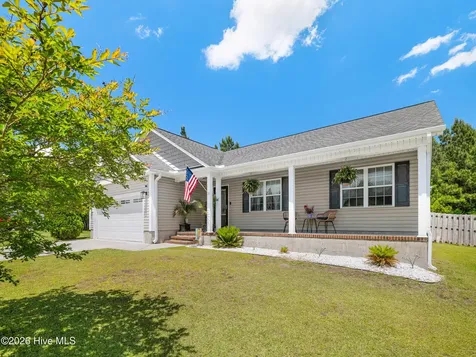 307 De Anza Court Maysville NC 28555