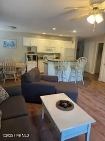 3030 Marsh Winds Circle Southport NC 28461