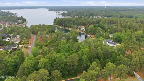 137 Callis Circle West End NC 27376