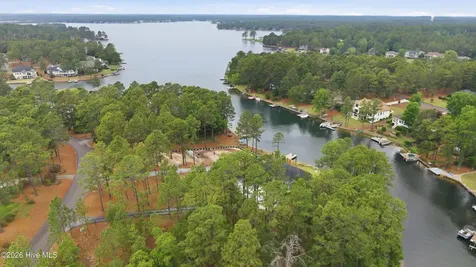 137 Callis Circle West End NC 27376