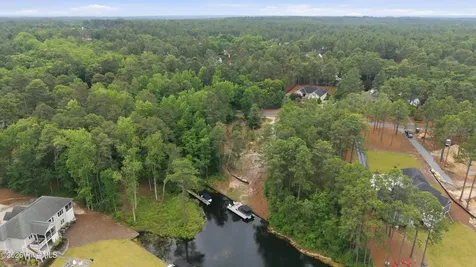 137 Callis Circle West End NC 27376