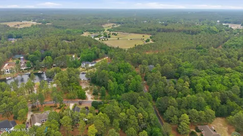 137 Callis Circle West End NC 27376