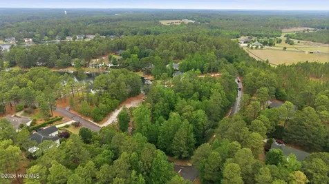 137 Callis Circle West End NC 27376