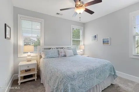 135 Sea Grove Lane Beaufort NC 28516
