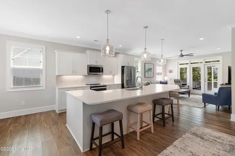 135 Sea Grove Lane Beaufort NC 28516