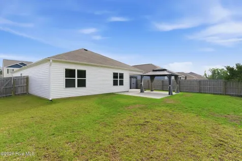 784 Buckeye Road NE Leland NC 28451