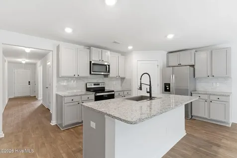 784 Buckeye Road NE Leland NC 28451