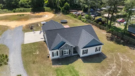 4201 Needmore Road Turkey NC 28393