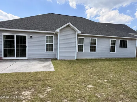 518 Black Pearl Circle Jacksonville NC 28546
