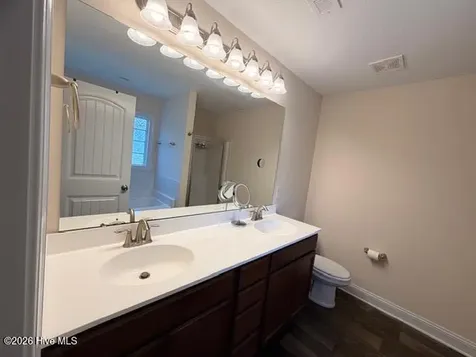 518 Black Pearl Circle Jacksonville NC 28546