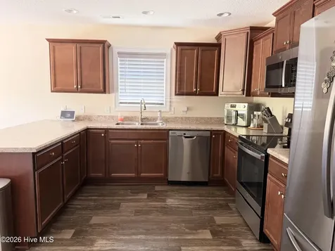 518 Black Pearl Circle Jacksonville NC 28546
