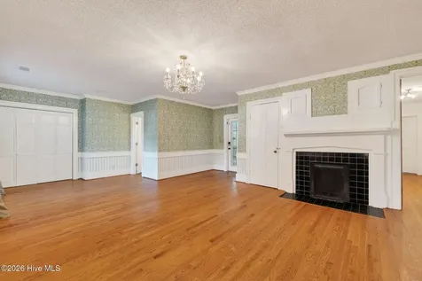 207 W 3rd Street Princeton NC 27569