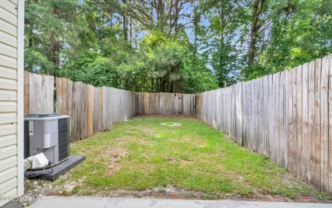 2033 Brandymill Lane Jacksonville NC 28546