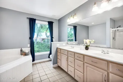 7004 Poplar Knoll Court Wilmington NC 28409