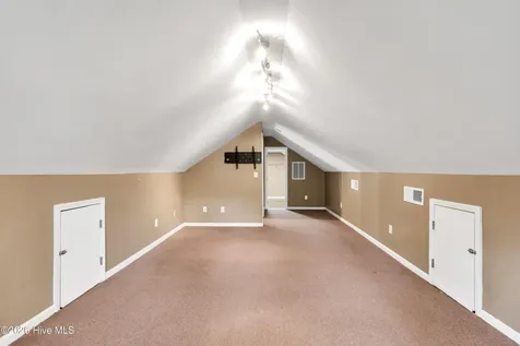 7004 Poplar Knoll Court Wilmington NC 28409