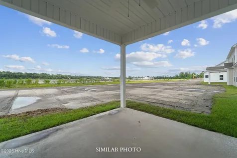98 Twisted Vine Boulevard Jacksonville NC 28546