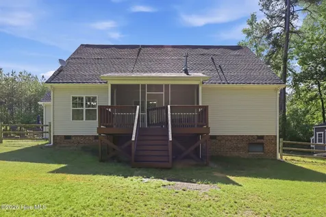225 Dicks Hill Road Carthage NC 28327
