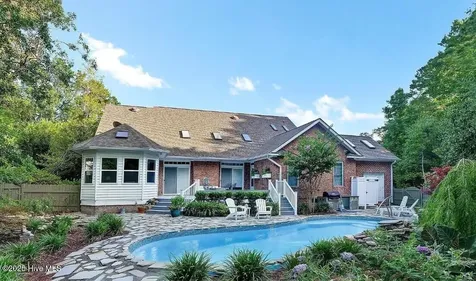 8825 Sawmill Creek Lane Wilmington NC 28411