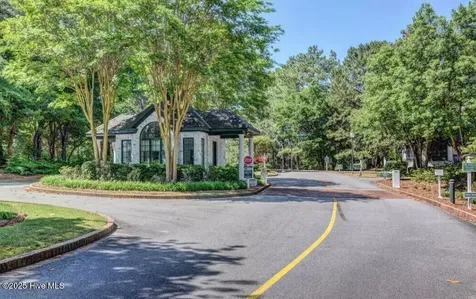 8825 Sawmill Creek Lane Wilmington NC 28411