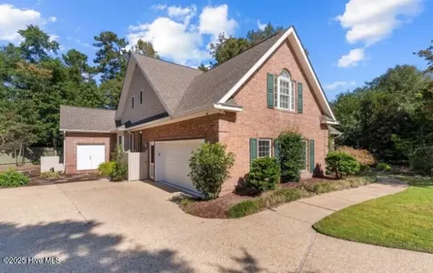 8825 Sawmill Creek Lane Wilmington NC 28411