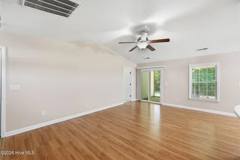 3907 Elizabeth Avenue New Bern NC 28562