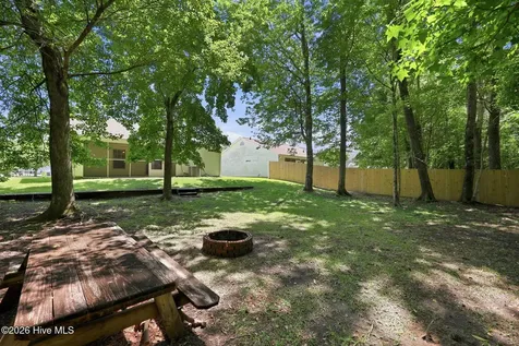 3907 Elizabeth Avenue New Bern NC 28562