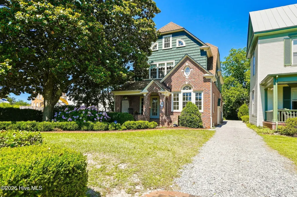 411 E Front Street New Bern NC 28560