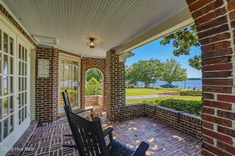 411 E Front Street New Bern NC 28560