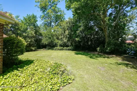 411 E Front Street New Bern NC 28560