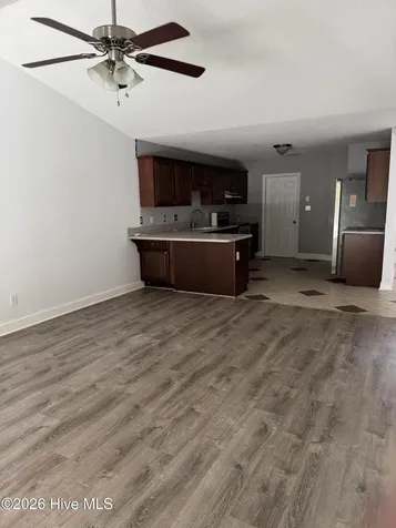 114 Charlton Road Hubert NC 28539