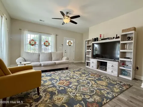12321 Mallard Creek Drive Laurinburg NC 28352