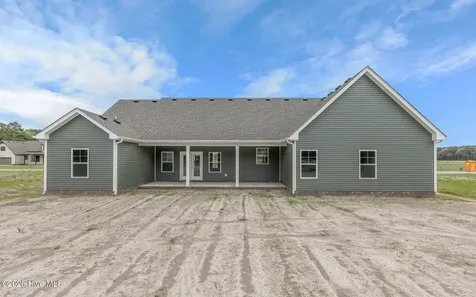 143 Copper Run Loop South Mills NC 27976