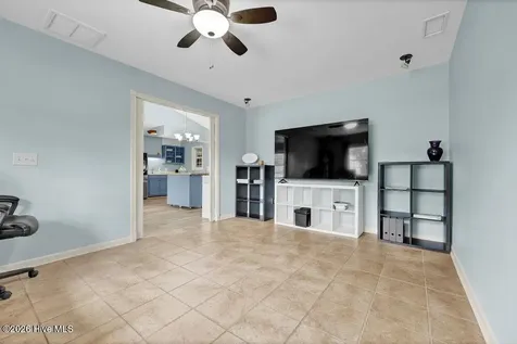 813 Autumn Leaves Court Wilmington NC 28411