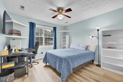 813 Autumn Leaves Court Wilmington NC 28411