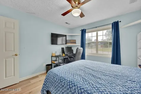 813 Autumn Leaves Court Wilmington NC 28411