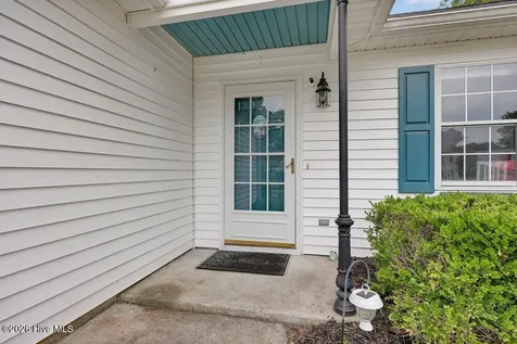 813 Autumn Leaves Court Wilmington NC 28411