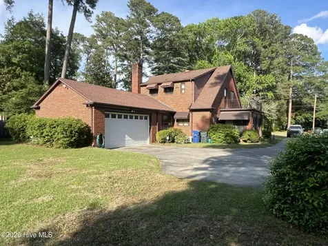 906 Carey Road Kinston NC 28501