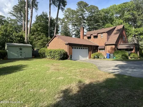 906 Carey Road Kinston NC 28501