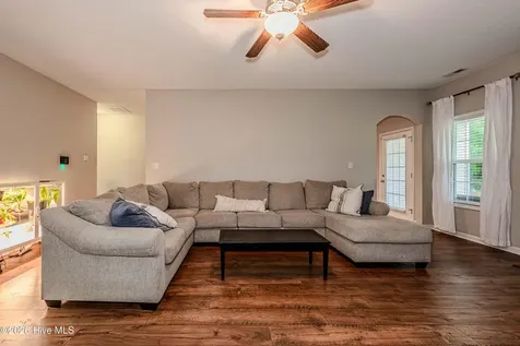 206 Hemming Way Jacksonville NC 28546